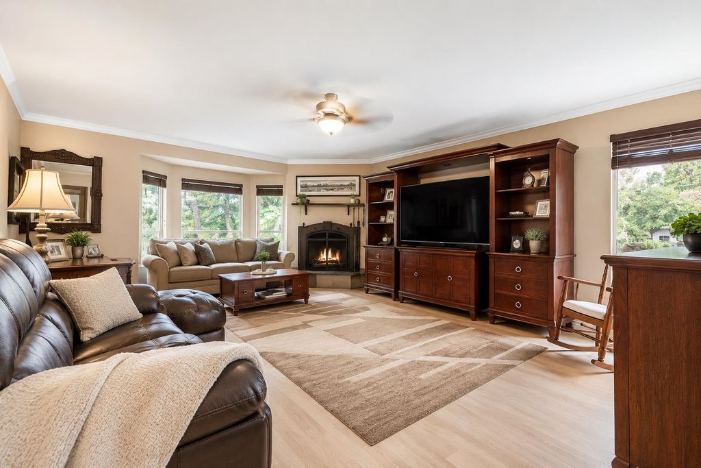 Photo of 6828 144 Street, Surrey, BC V3W 5R7 (MLS # R3131951)