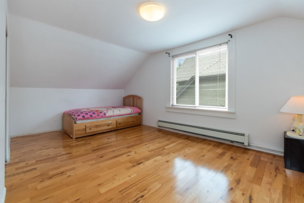 listing image 1107342789313964518