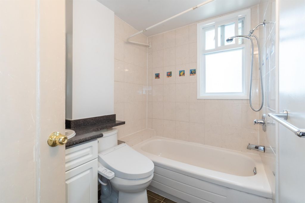 listing image 1105025058002157830