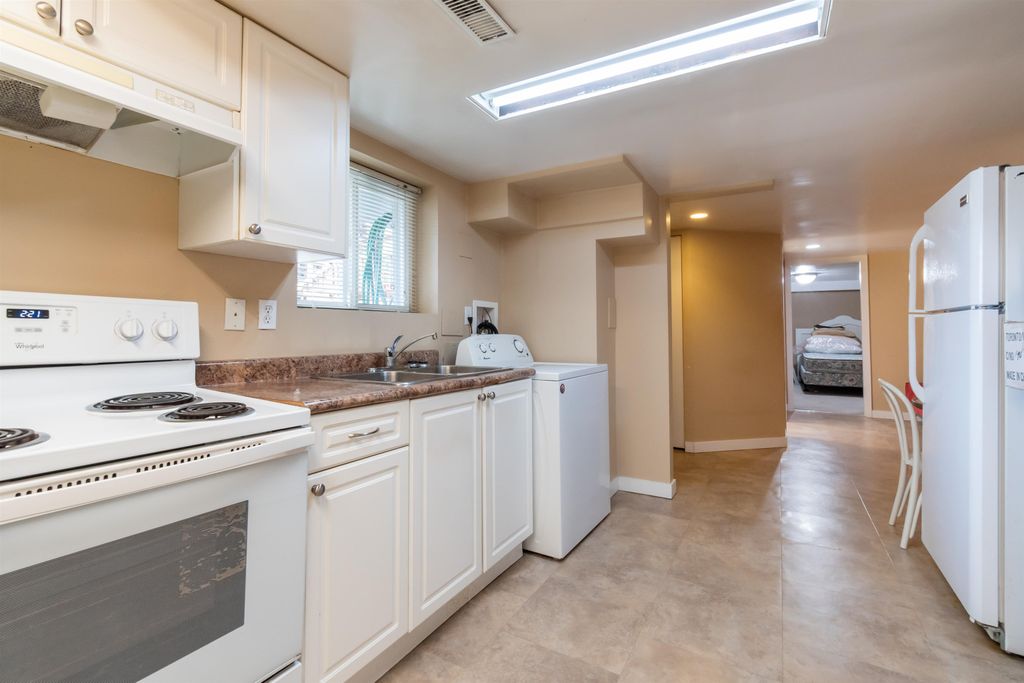 listing image 1104014871953730518