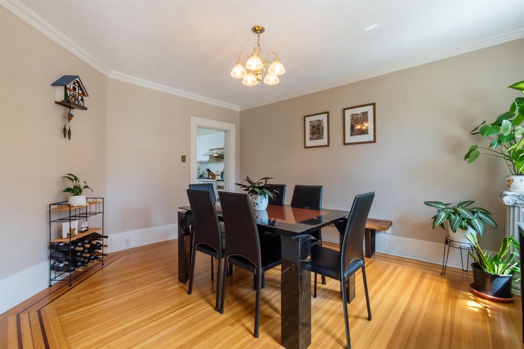 listing image 1103814508053122575