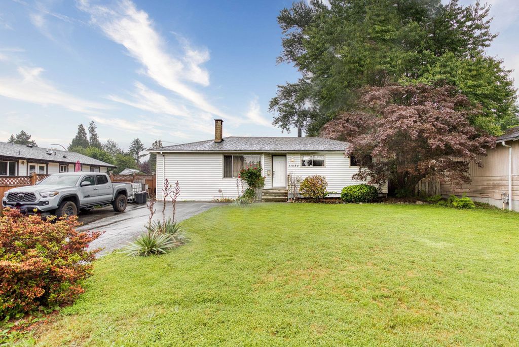 listing image 1106345123640768813