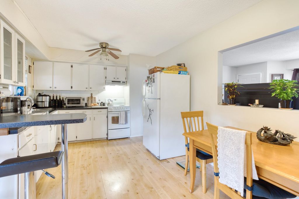 listing image 1102682011089497339
