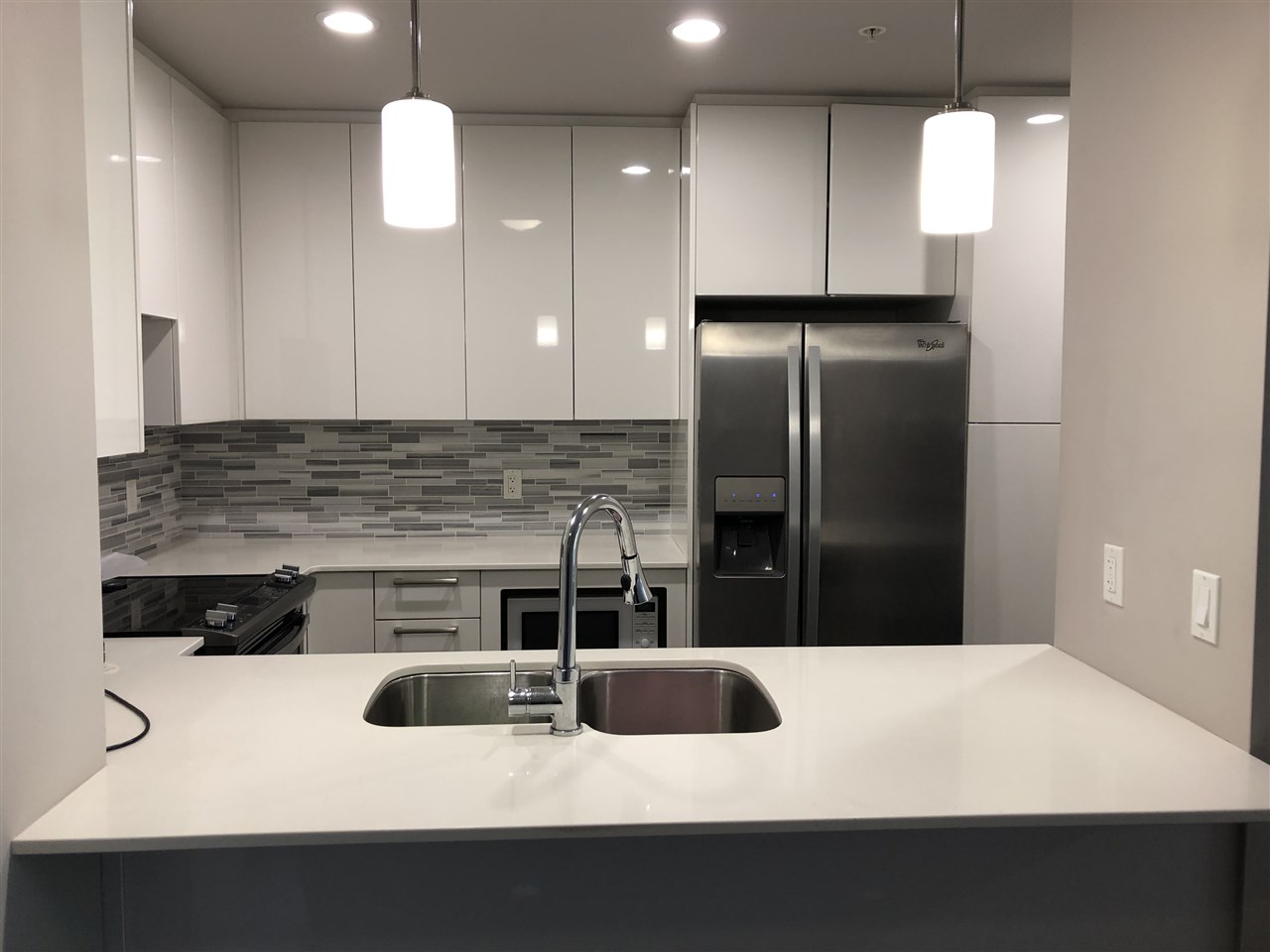 2465 Wilson Avenue 406
