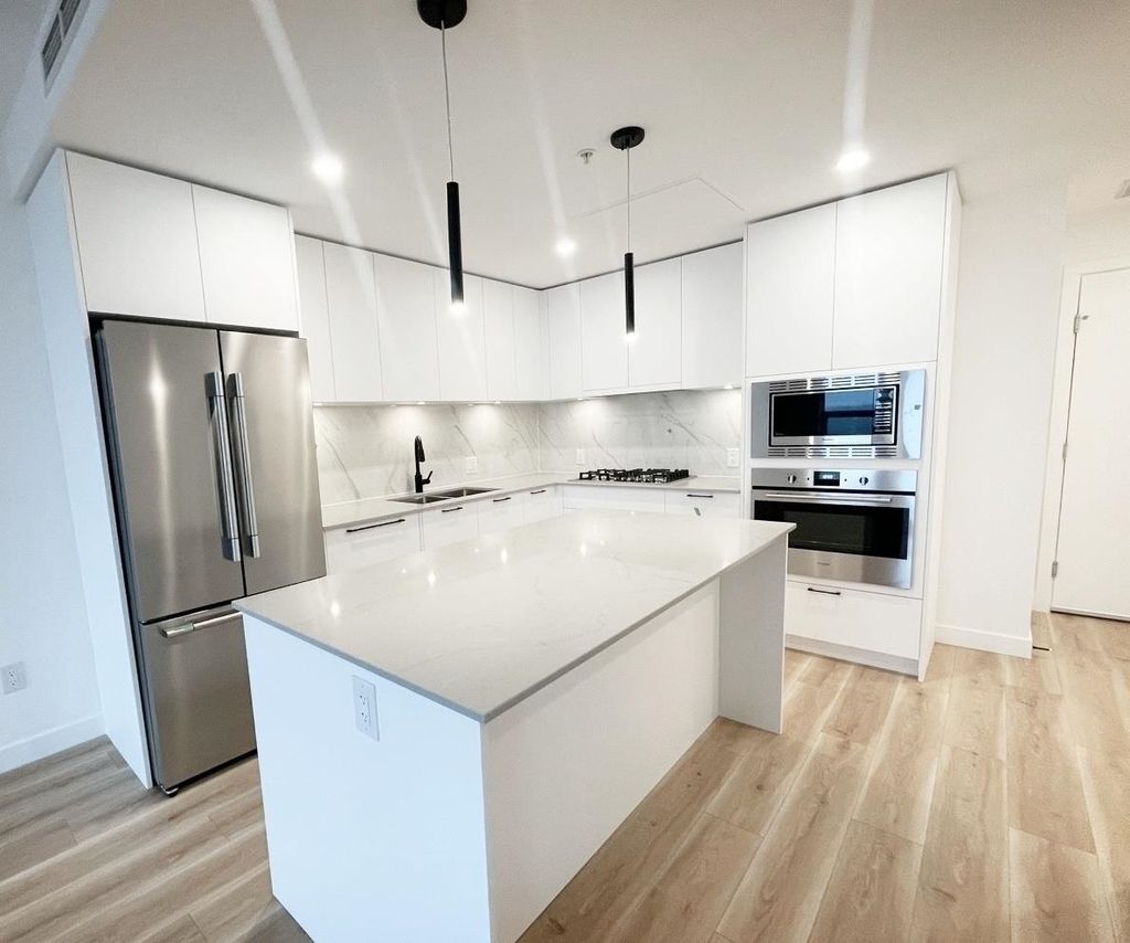 Photo of 8551 201 Street #2903, Langley, BC V2Y 3Y5 (MLS # R3066551)