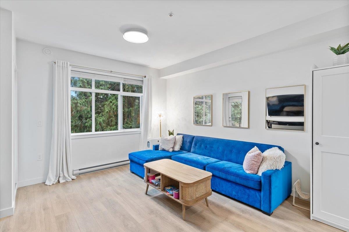 5415 Brydon Crescent 309