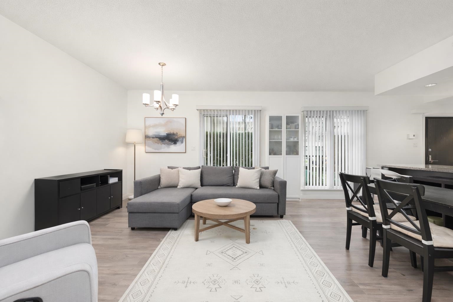 2232 Douglas Road 103