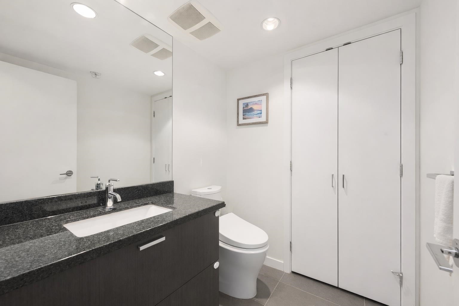 2232 Douglas Road 103