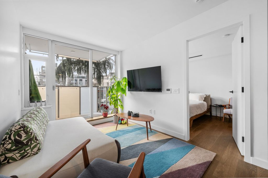 listing image 1106265655831422362