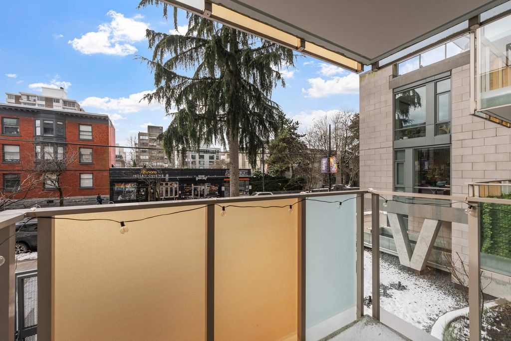 listing image 1105675782805246727