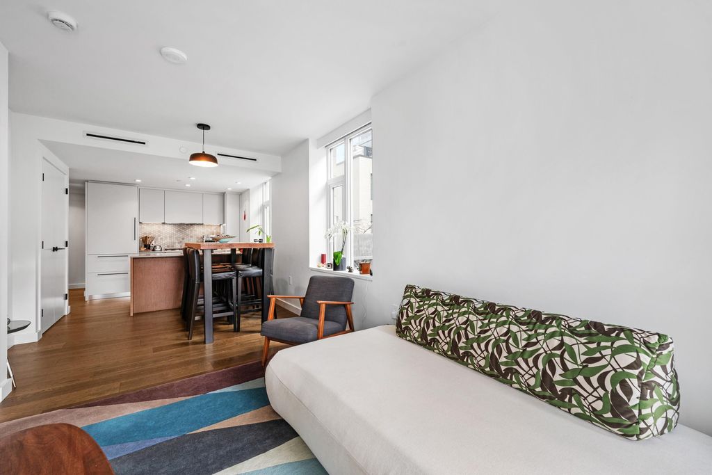 listing image 1108974144986179245