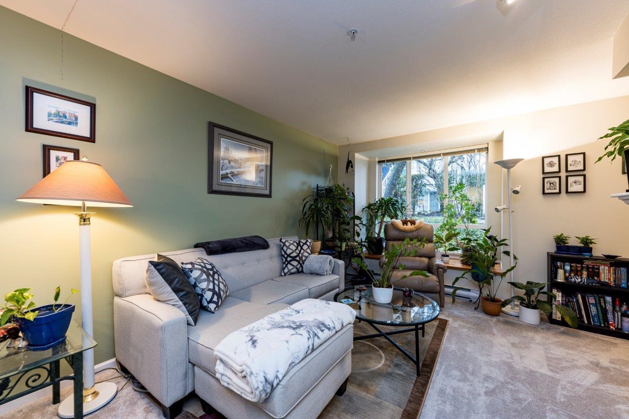 6588 Southoaks Crescent 79