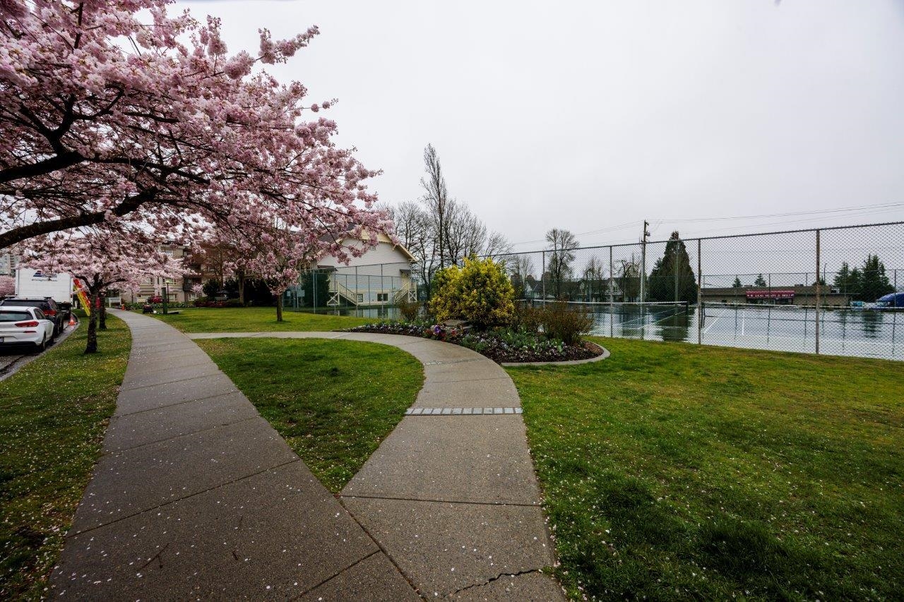 6588 Southoaks Crescent 79