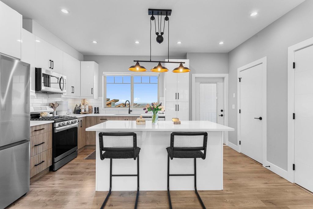 Photo of 23710 133 Avenue #1, Maple Ridge, BC V4R 2S5 (MLS # R3106394)