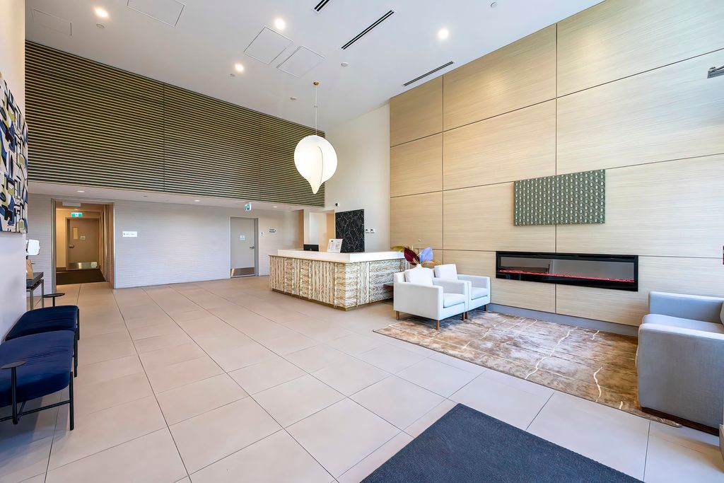 Photo of 13318 104 Avenue #801, Surrey, BC V3T 0R2 (MLS # R3066421)