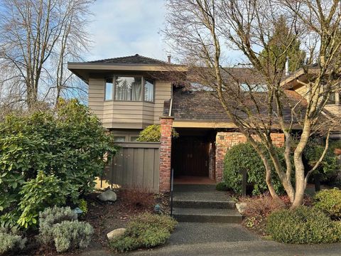 4900 Cartier Street 22 Vancouver BC V6M 4H2