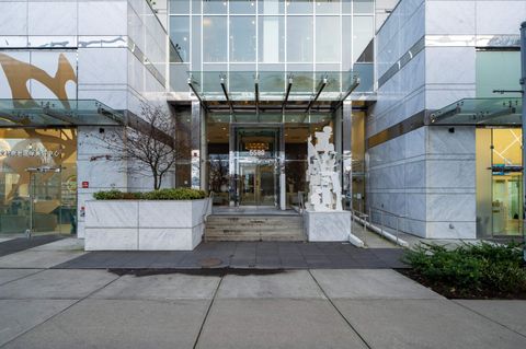 5580 No. 3 Road 319 Richmond BC V6X 0R8