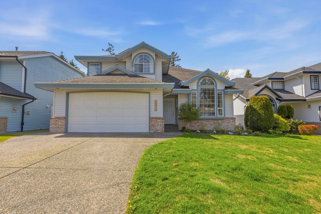 Photo of 23623 Tamarack Lane, Maple Ridge, BC V2W 1B3 (MLS # R3114592)
