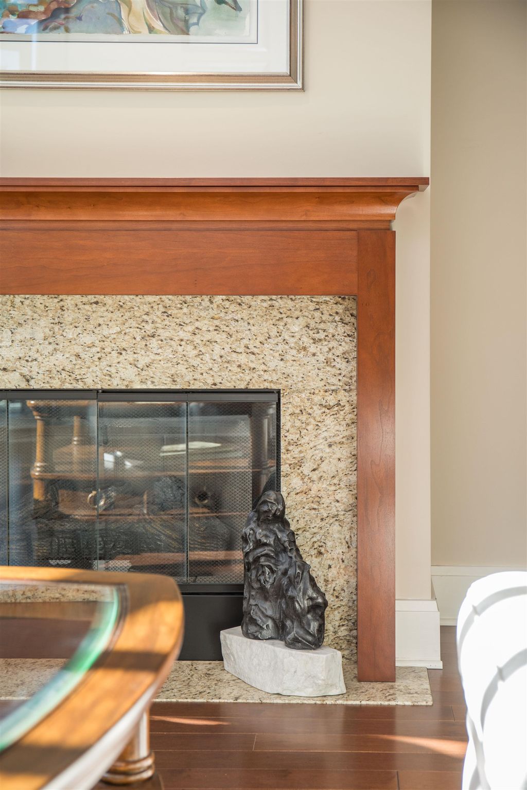 listing image 1106564242066823617