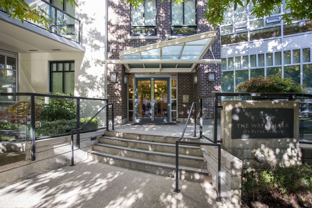 listing image 1104636094031984218