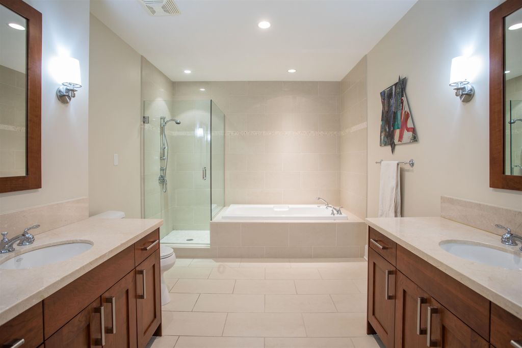 listing image 1107996884306999064