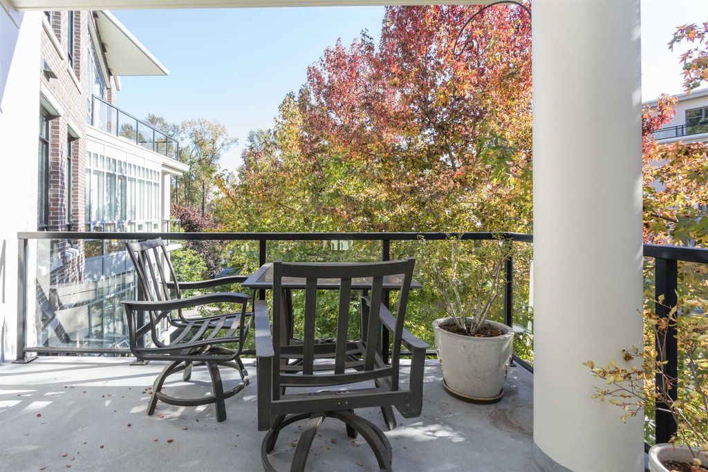 listing image 1103413016943481502