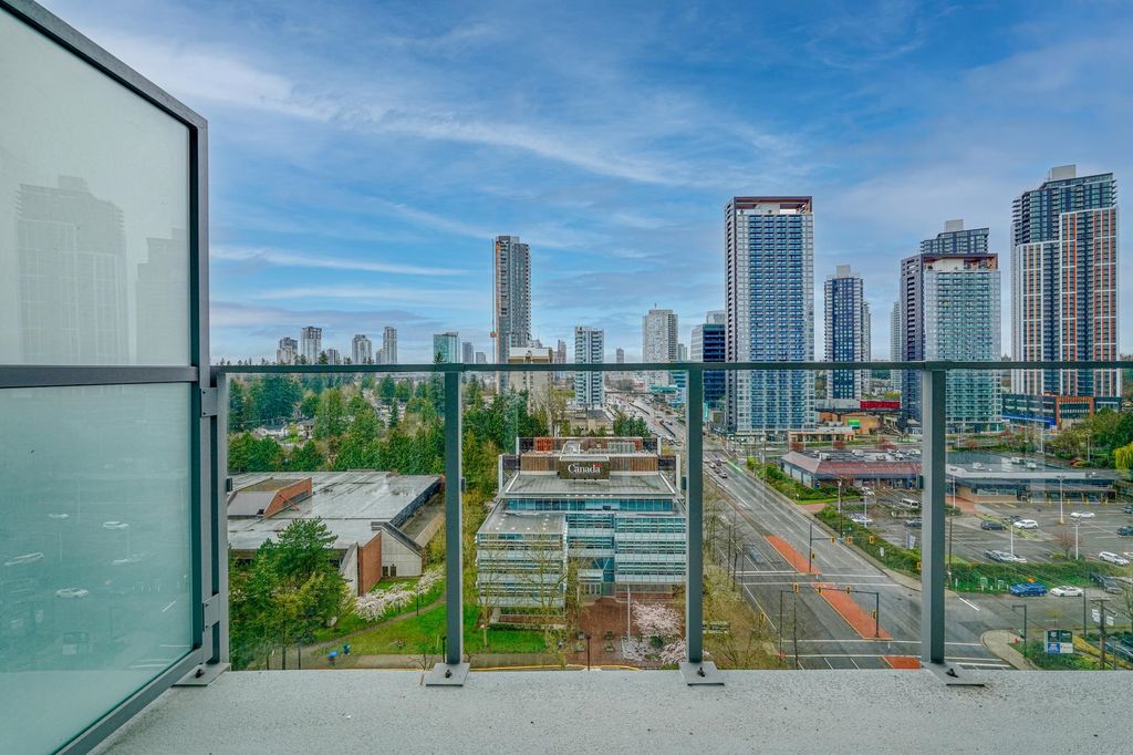 listing image 1106463490525905851