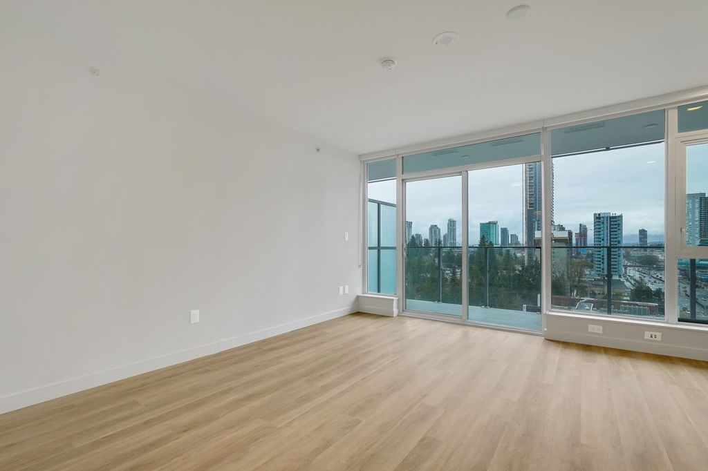 listing image 1109771230249280057
