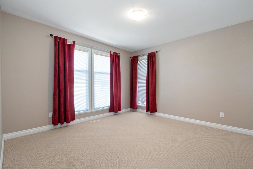 listing image 1104934073298084733