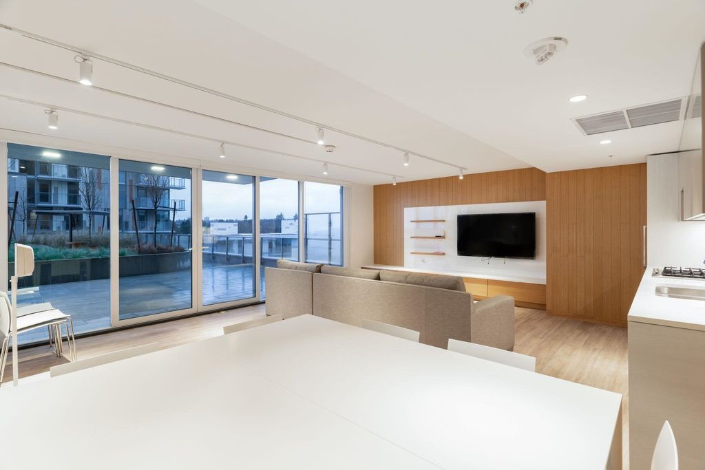 listing image 1104412608674910585