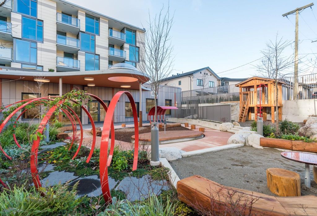 listing image 1108790095974591901