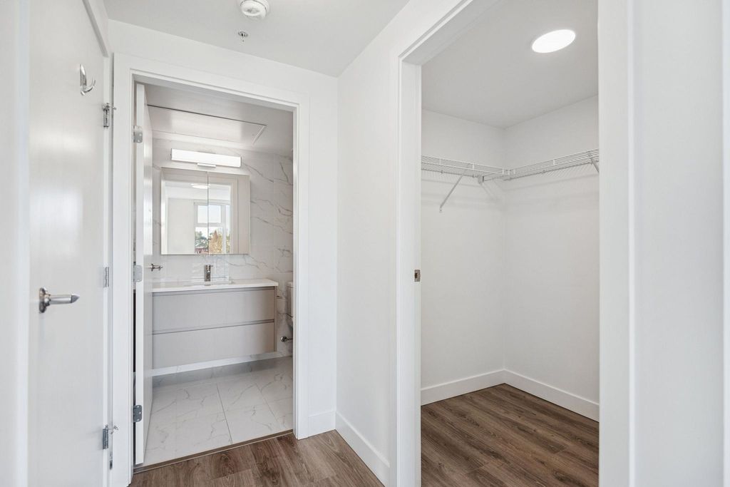 listing image 1107785468745785821