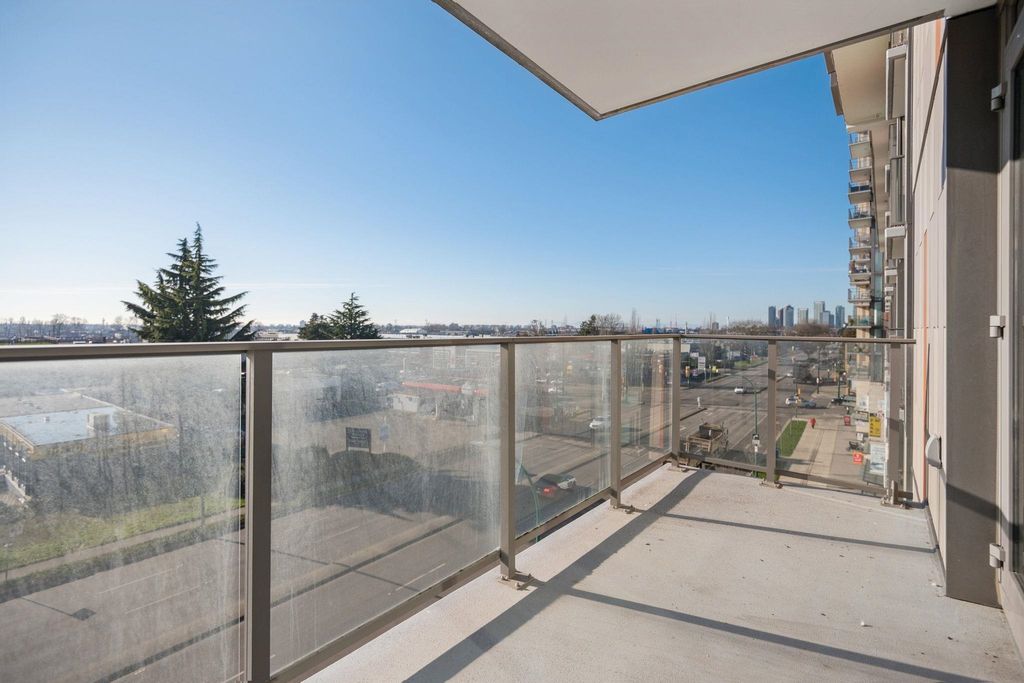 listing image 1102684517747237968