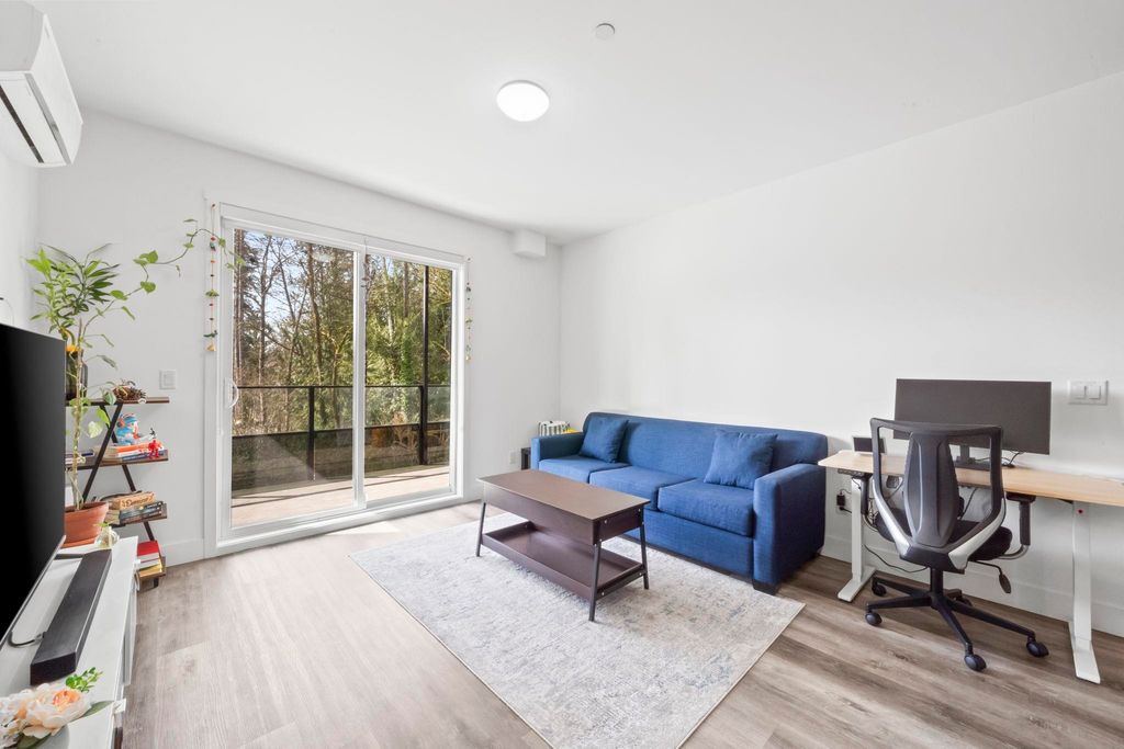 Photo of 12320 222 Street #213, Maple Ridge, BC V2X 4K8 (MLS # R3107137)