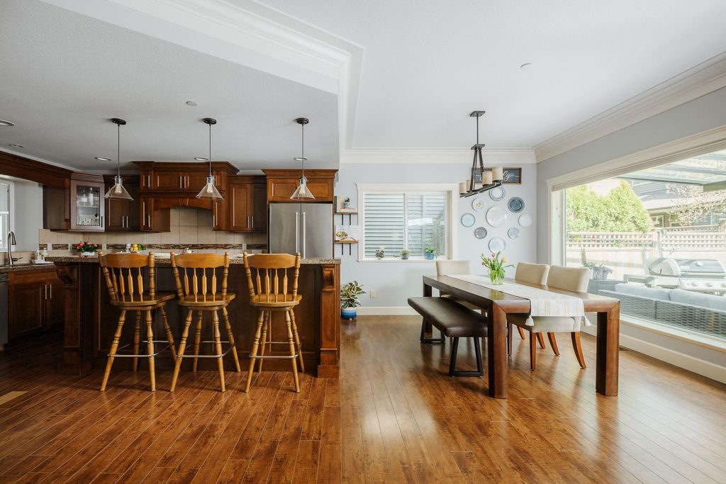 listing image 1106620138164490937