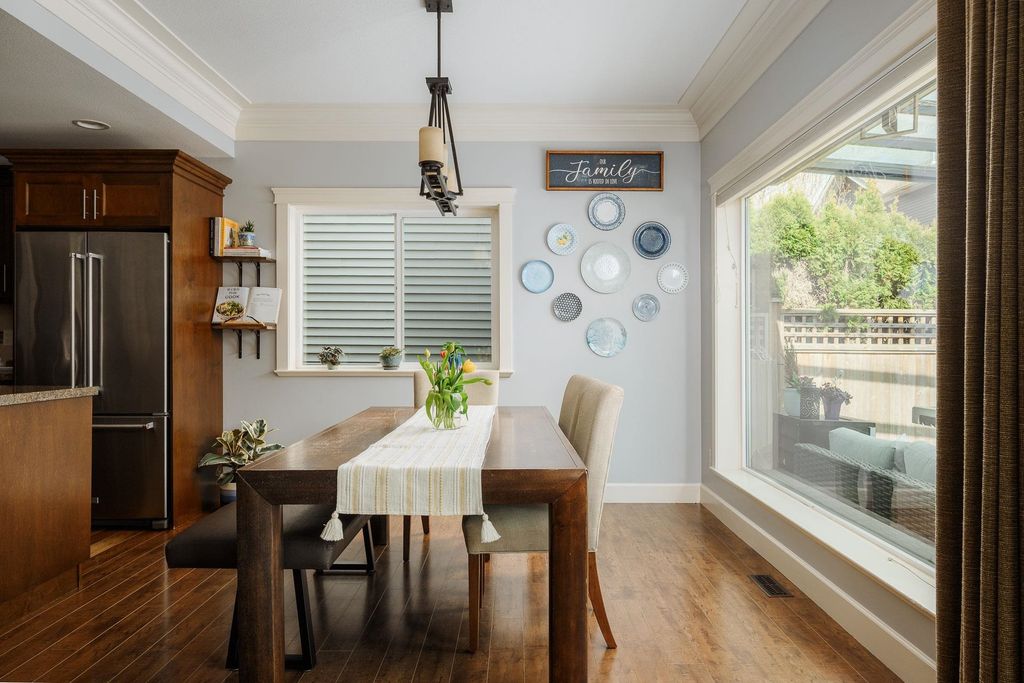 listing image 1101228800498320610