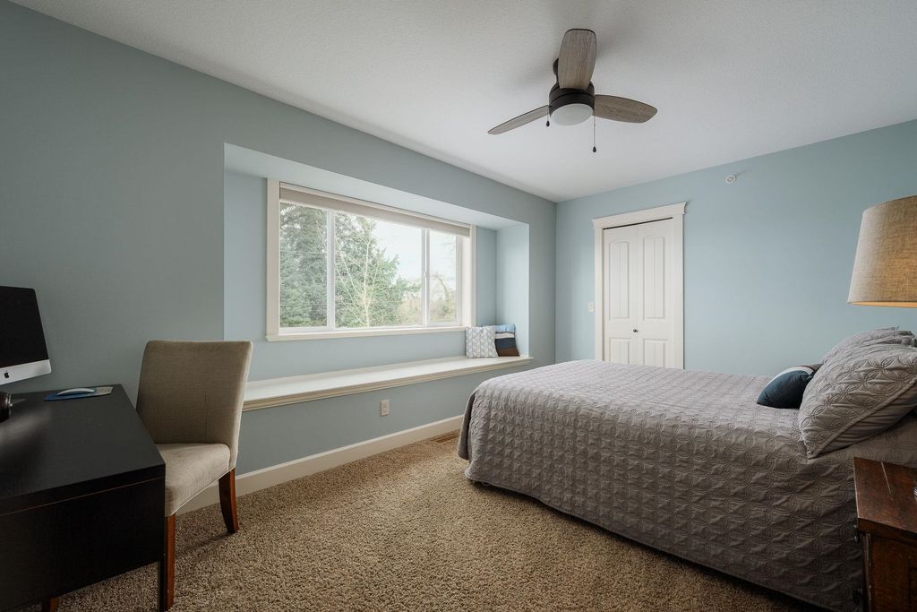 listing image 1104317050274196454