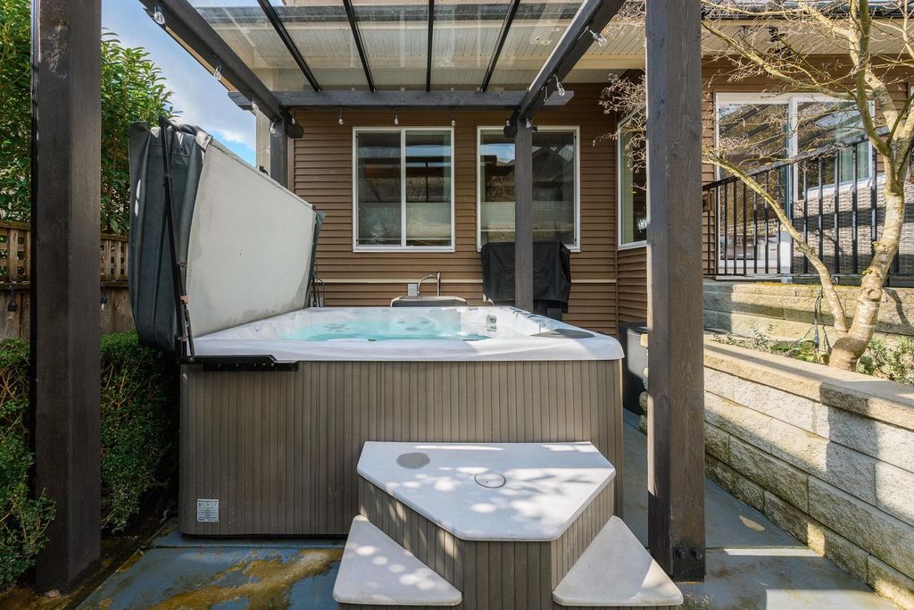 listing image 1108598814950860998