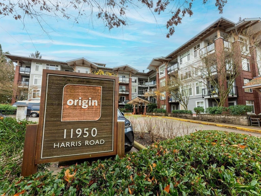 Photo of 11950 Harris Road #201, Pitt Meadows, BC V3Y 0B7 (MLS # R3152313)