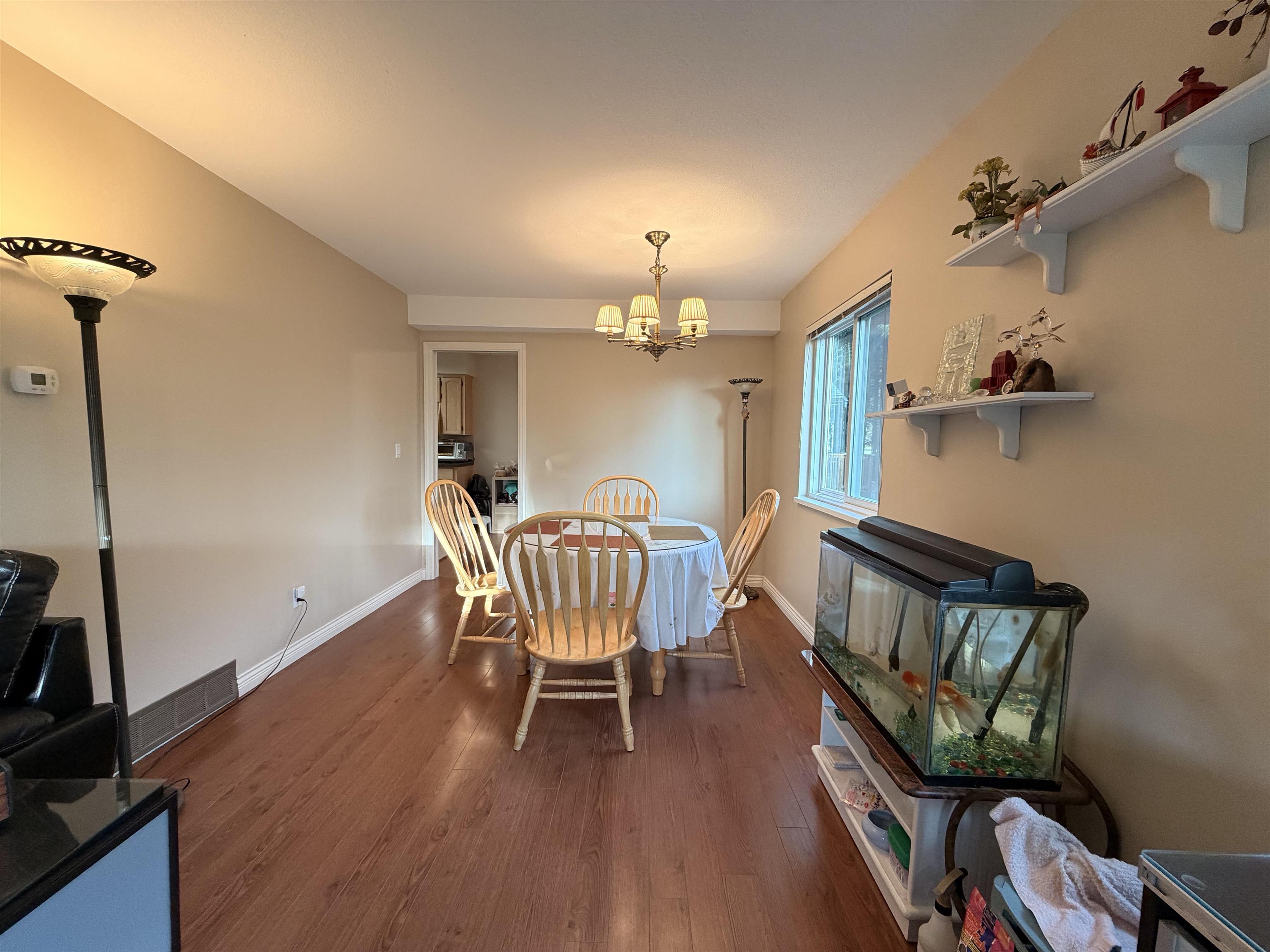 1336 Pitt River Road 4