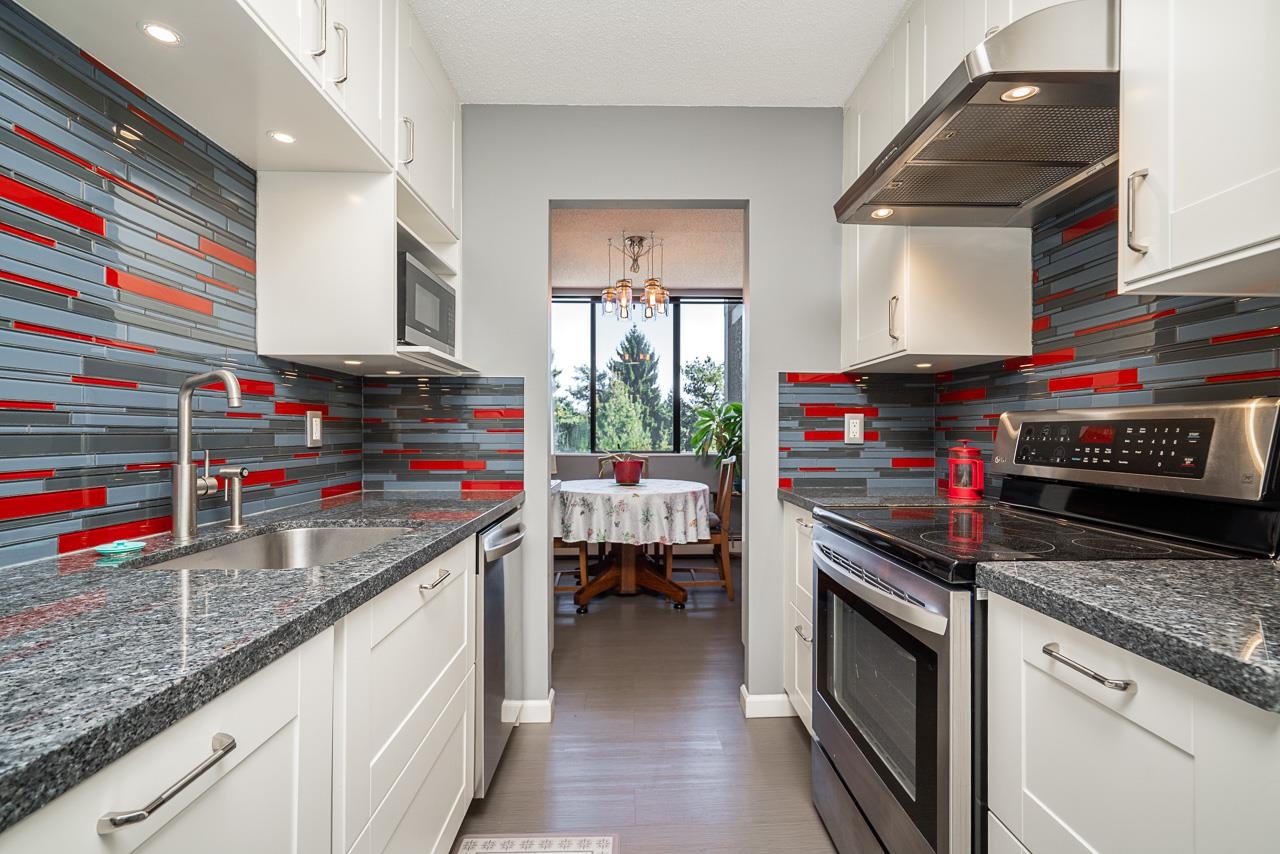 2060 Bellwood Avenue 303