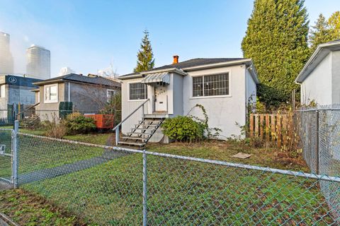 5263 Imperial Street Burnaby BC V5J 1E5