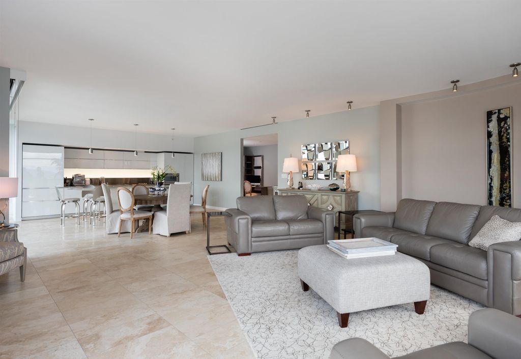 listing image 1103218437243502134