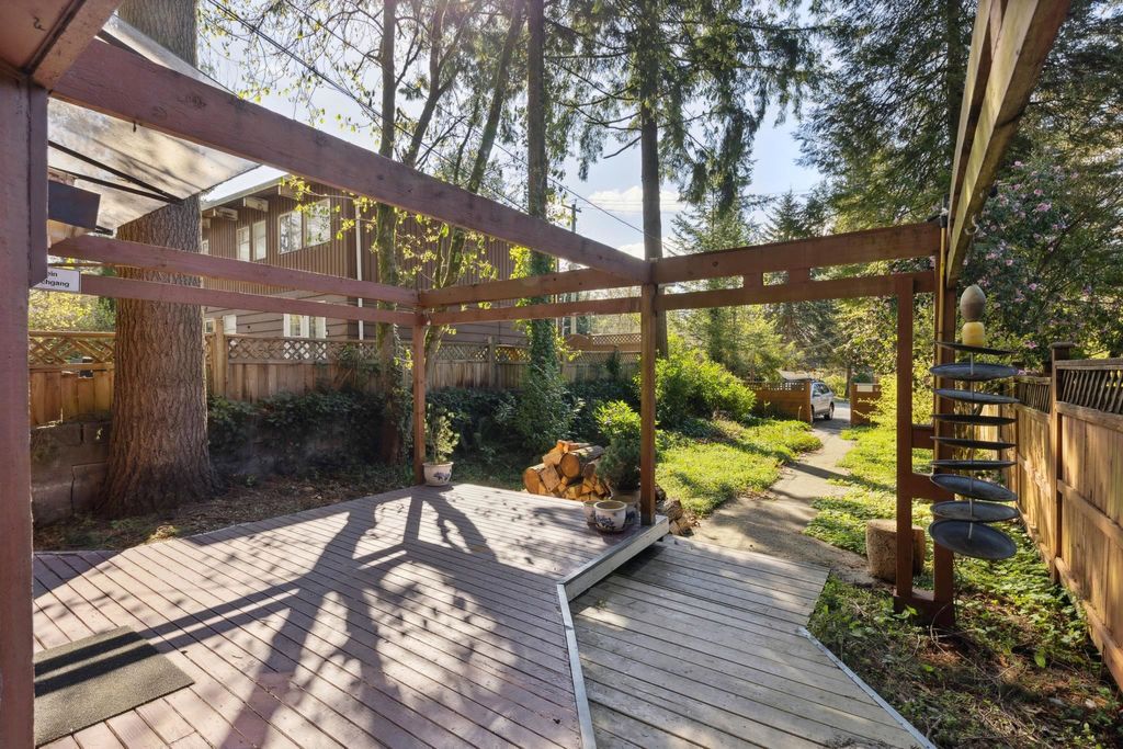 listing image 1106026122654947003