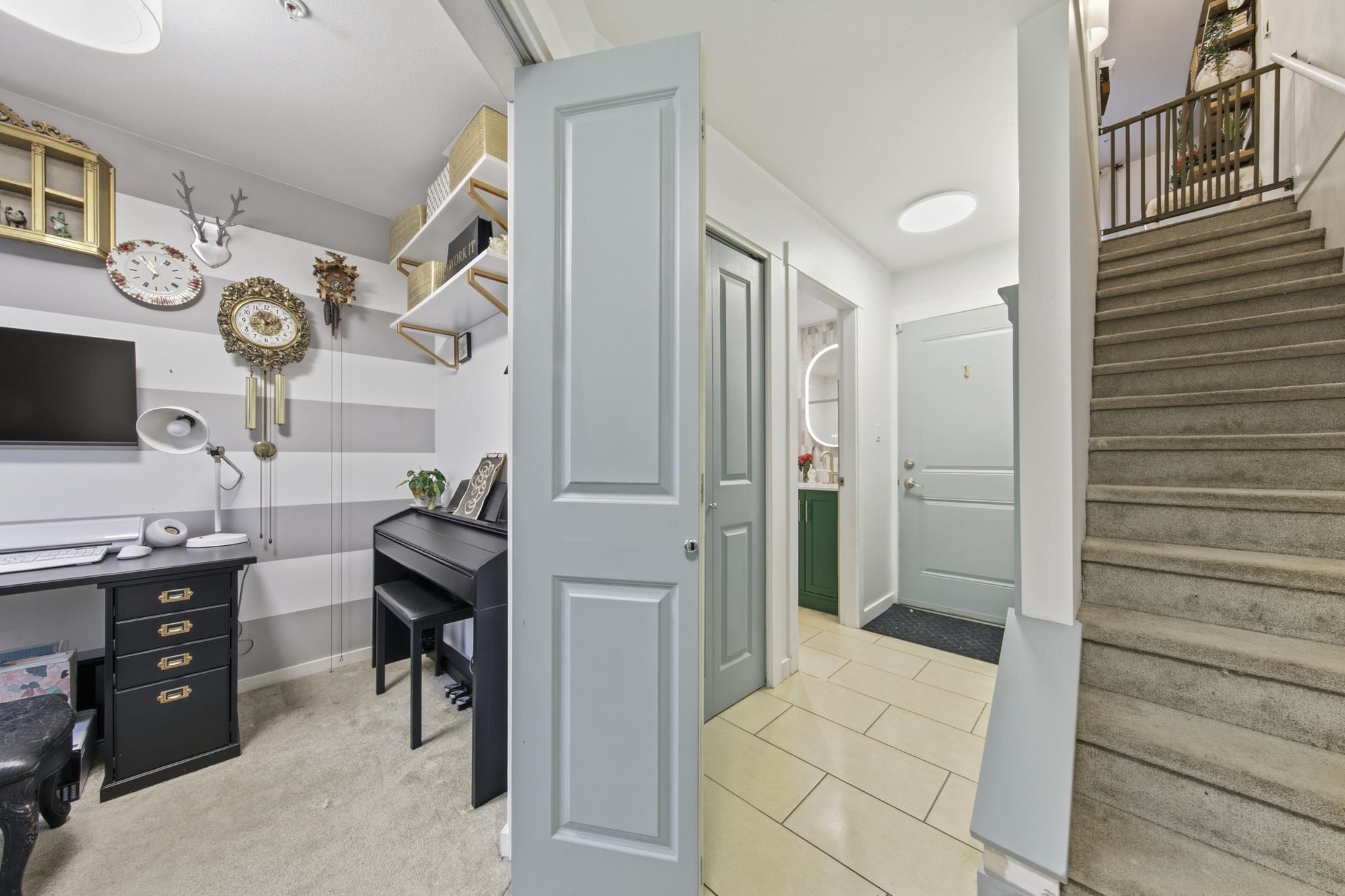 3010 Riverbend Drive 98