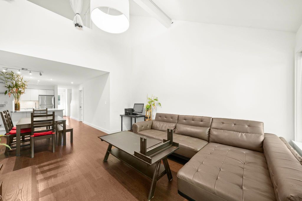 listing image 1101444687688534859