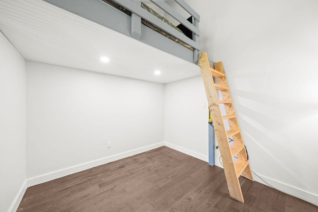 listing image 1103974728555558357