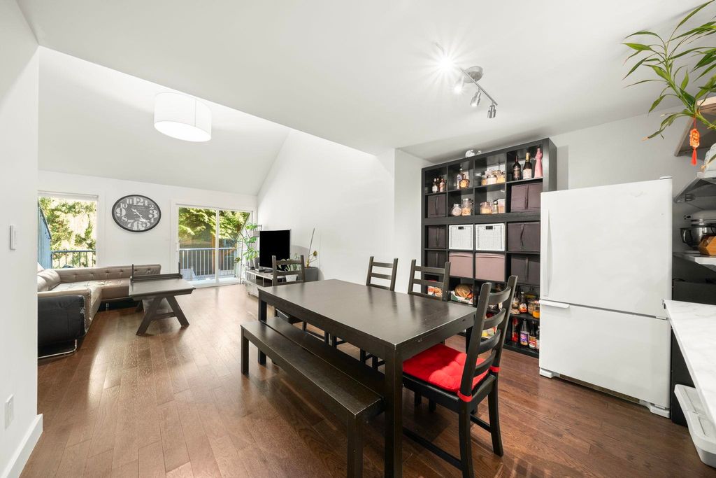 listing image 1101880289495939095