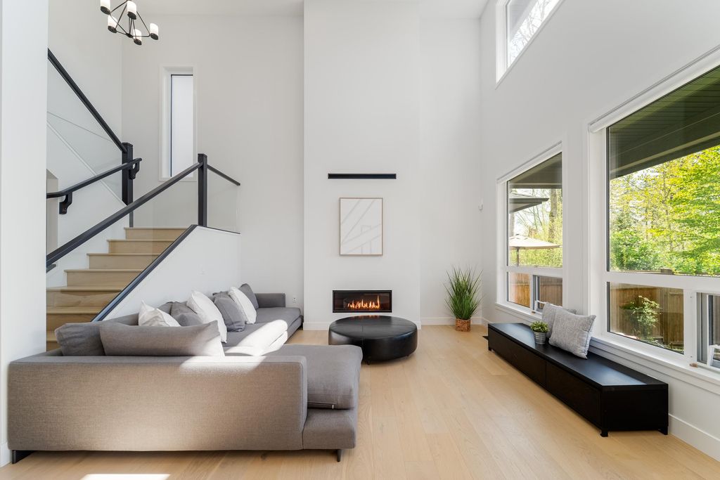 Photo of 20530 77a Avenue, Langley, BC V2Y 4K3 (MLS # R3113075)