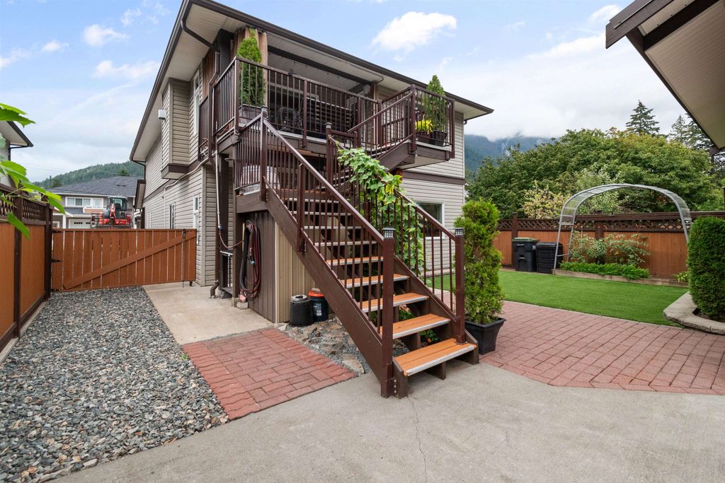 listing image 1100146095158805121